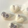 Load image into Gallery viewer, Heart shaped wax melts
