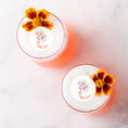 Load image into Gallery viewer, ‘Flamingo Fun’ Edible Drink Toppers
